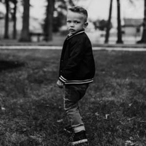 Meet your Posher, Adam